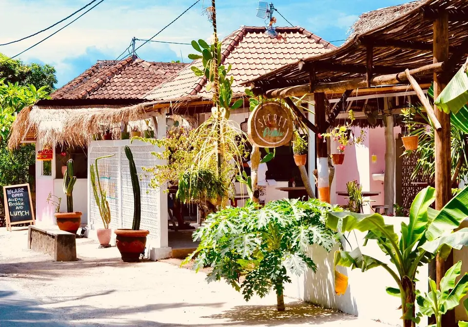 Secret Penida bar and bakery building with garden
